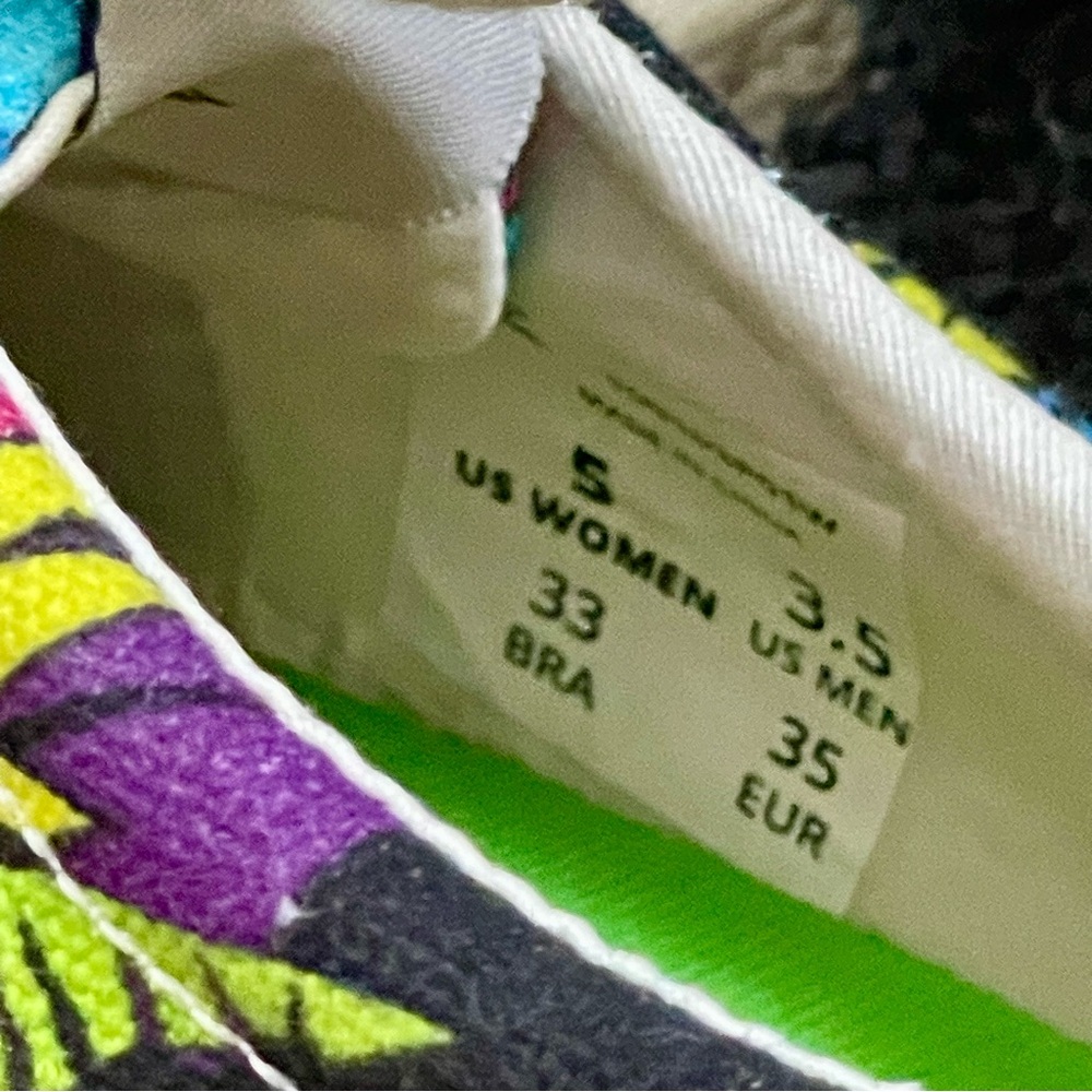 Cariuma OCA Low-Top Toz Canvas Sneaker | Size W5 | Rainbow/multicolored 🌈 - Picture 10 of 11